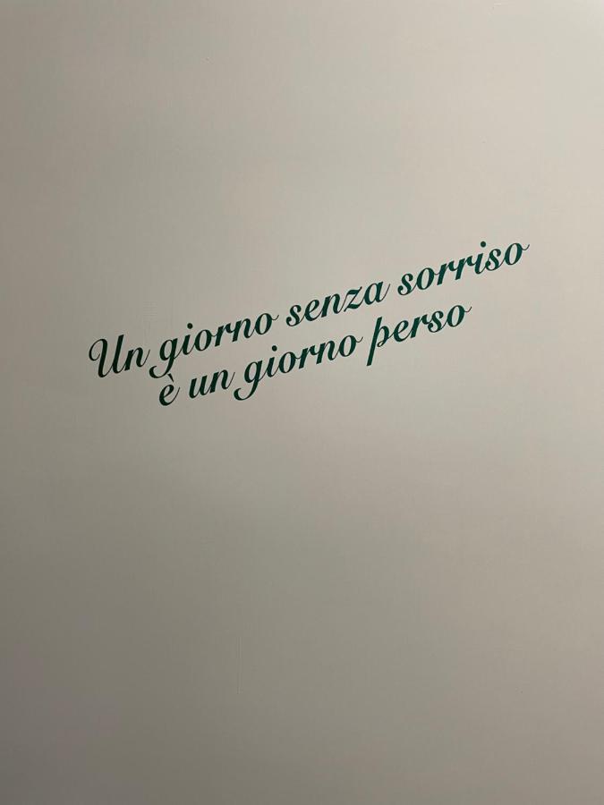 Valentine'S House Bed & Breakfast Napoli Bagian luar foto