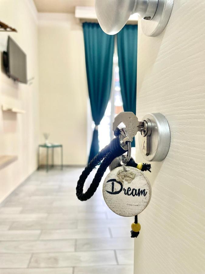 Valentine'S House Bed & Breakfast Napoli Bagian luar foto