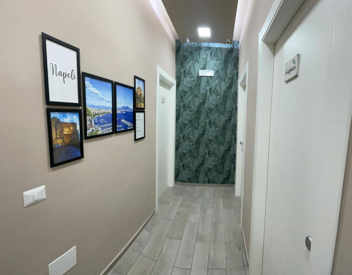 Valentine'S House Bed & Breakfast Napoli Bagian luar foto