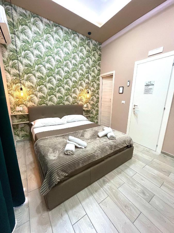 Valentine'S House Bed & Breakfast Napoli Bagian luar foto